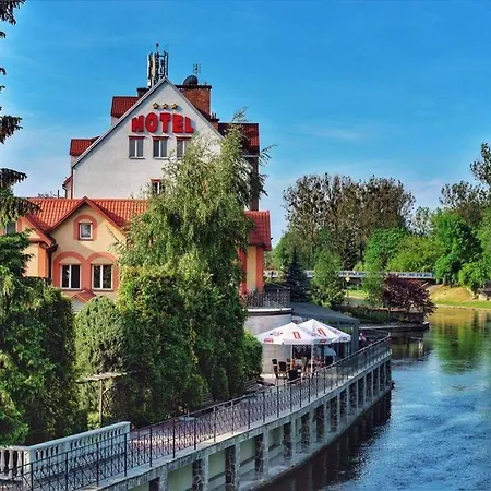 Nad Pisa Hotel 3*