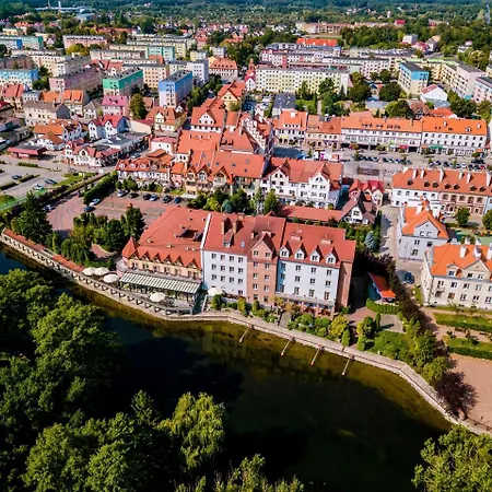 Отель Nad Pisa 3*