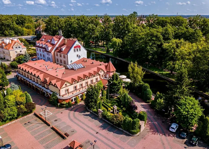 Hotel Nad Pisą 3*